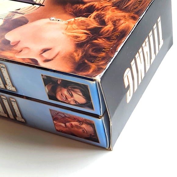 Titanic VHS 2-Tape Set 1997 Edition by Paramount, Directed by James Cameron - Picture 4 of 10